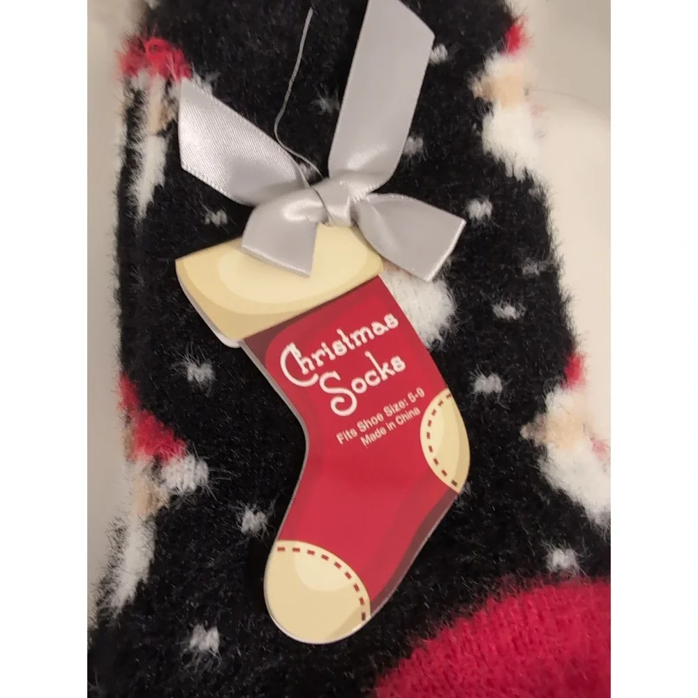 NWT Gold Medal International Santa Christmas Gripper Socks Sherpa‎ Tops Size 5-9